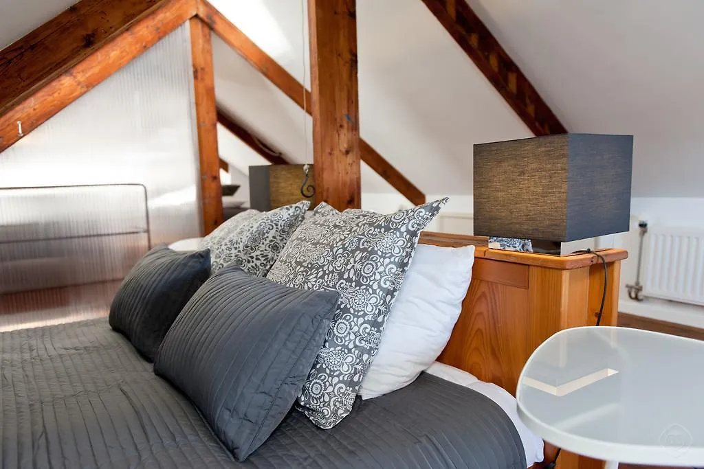 Canal Holiday Apartment Amsterdam Bed & Breakfast